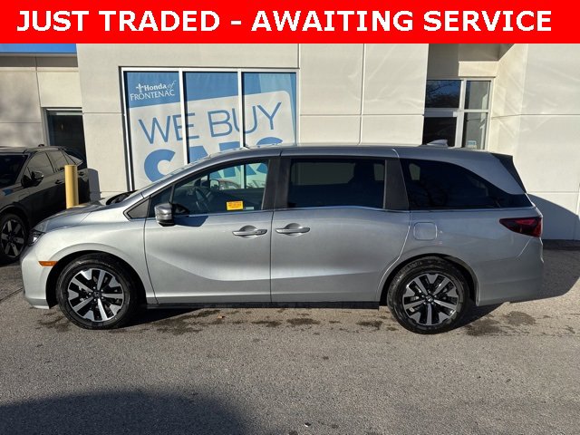 Used 2025 Honda Odyssey EX-L image 5
