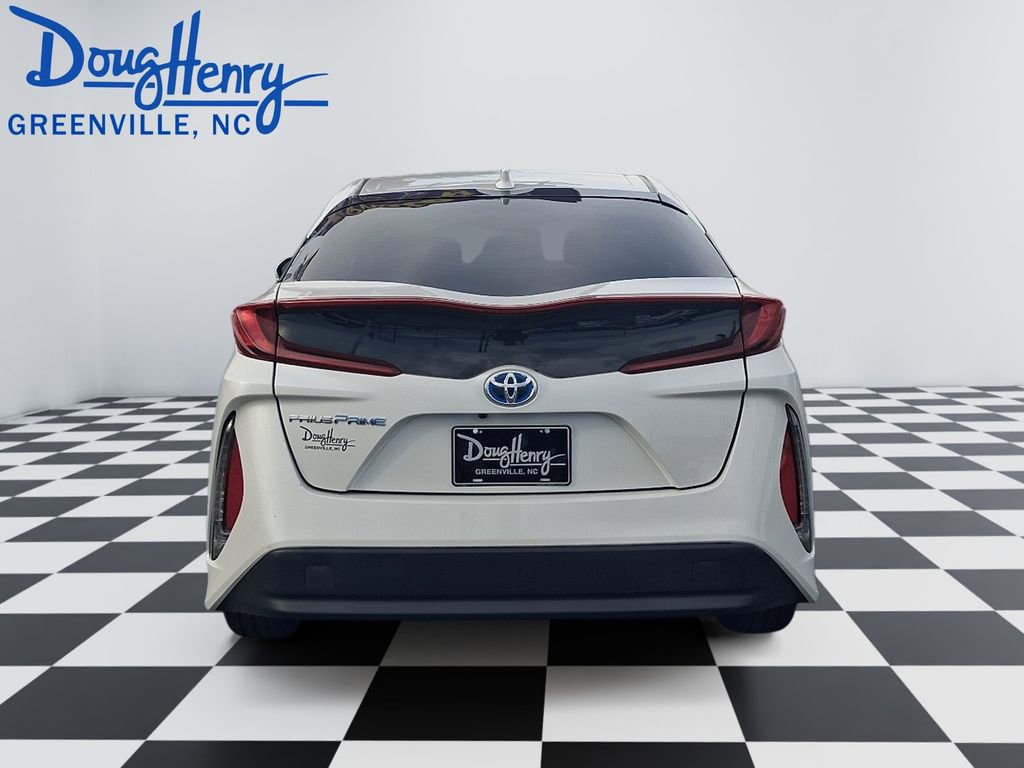 Used 2021 Toyota Prius Prime LE FWD image 4
