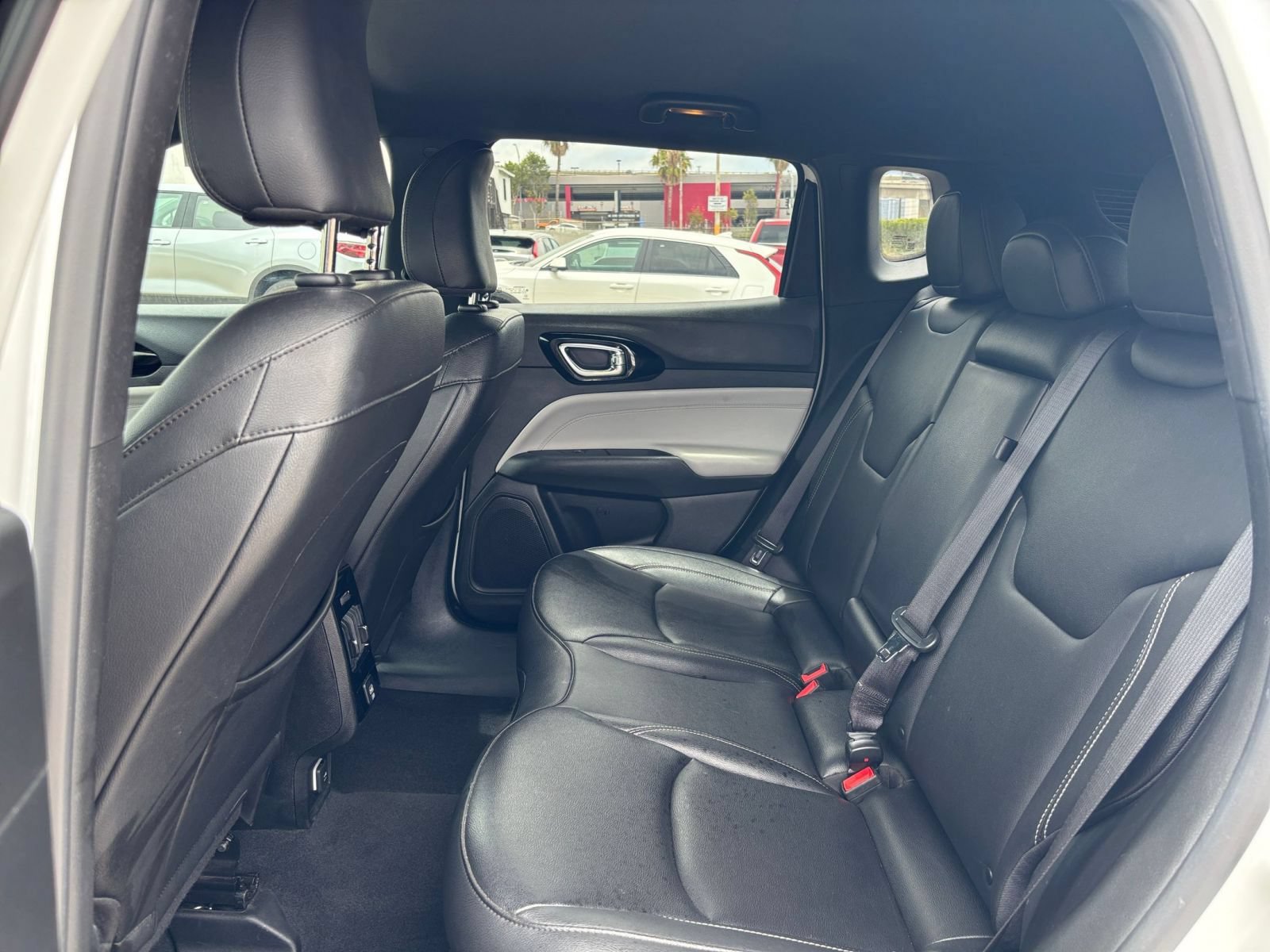 Used 2025 Jeep Compass Limited AWD/4WD image 26