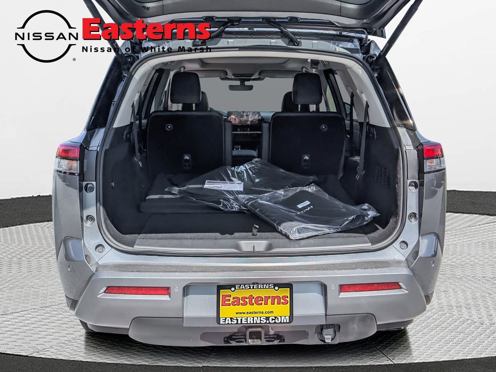 New 2026 Nissan Pathfinder SL image 11