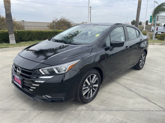 Used 2024 Nissan Versa SV FWD image 4