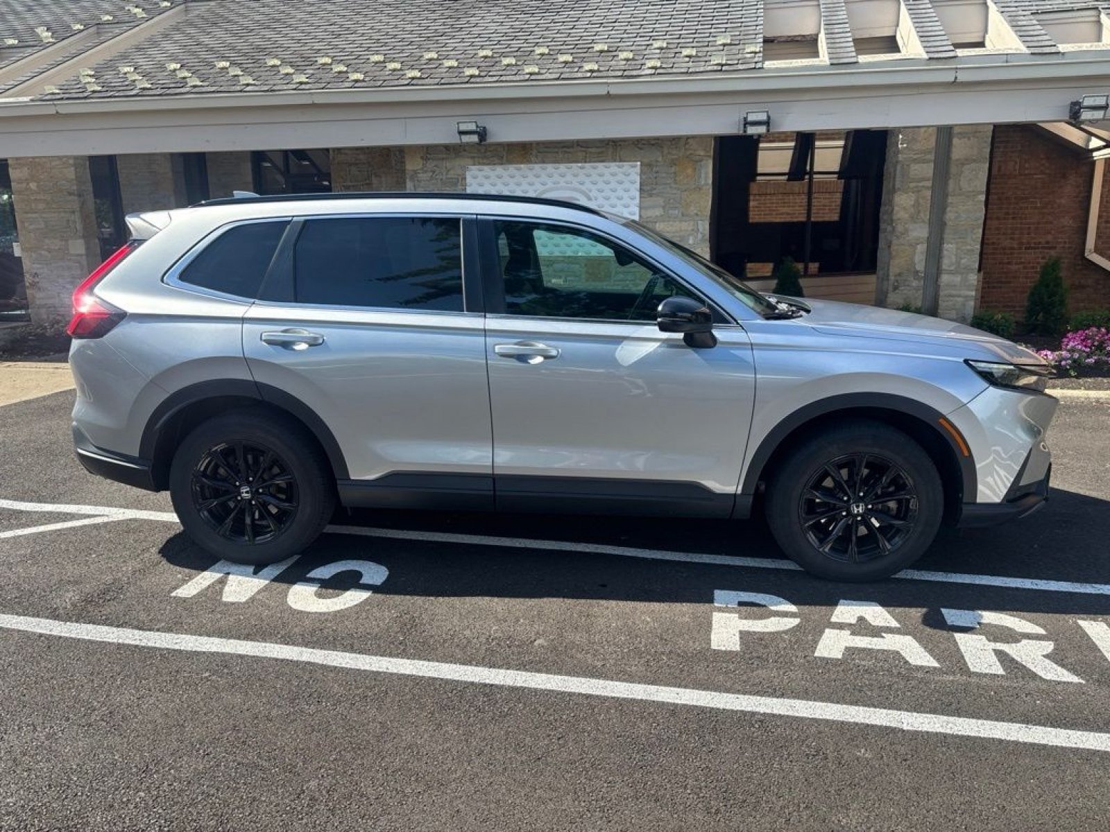 Used 2024 Honda CR-V Sport-L image 6