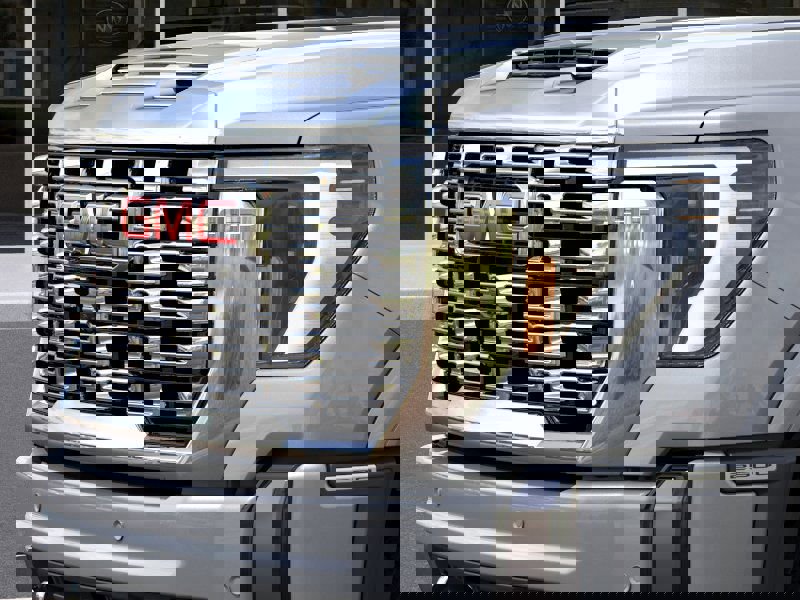 New 2026 GMC Sierra 2500 Denali w/ Denali Reserve Package AWD/4WD image 13