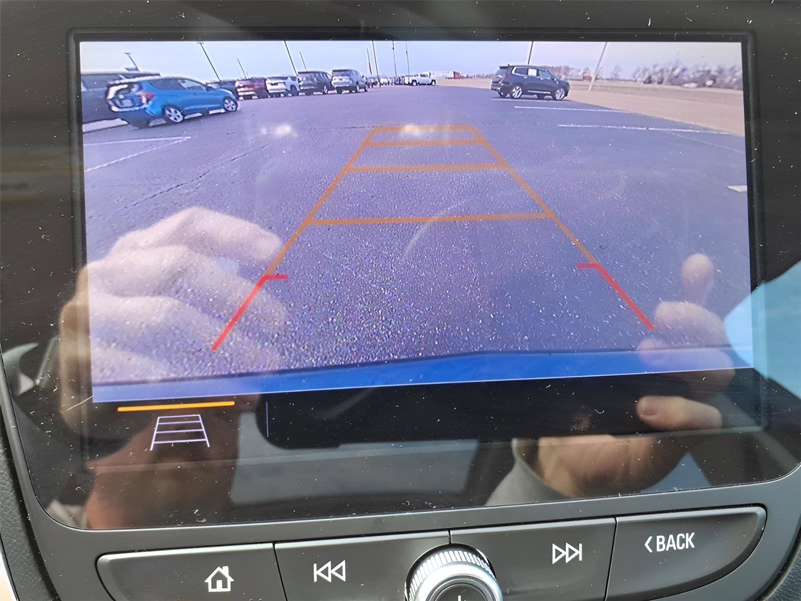 Used 2020 Chevrolet Equinox LT image 29