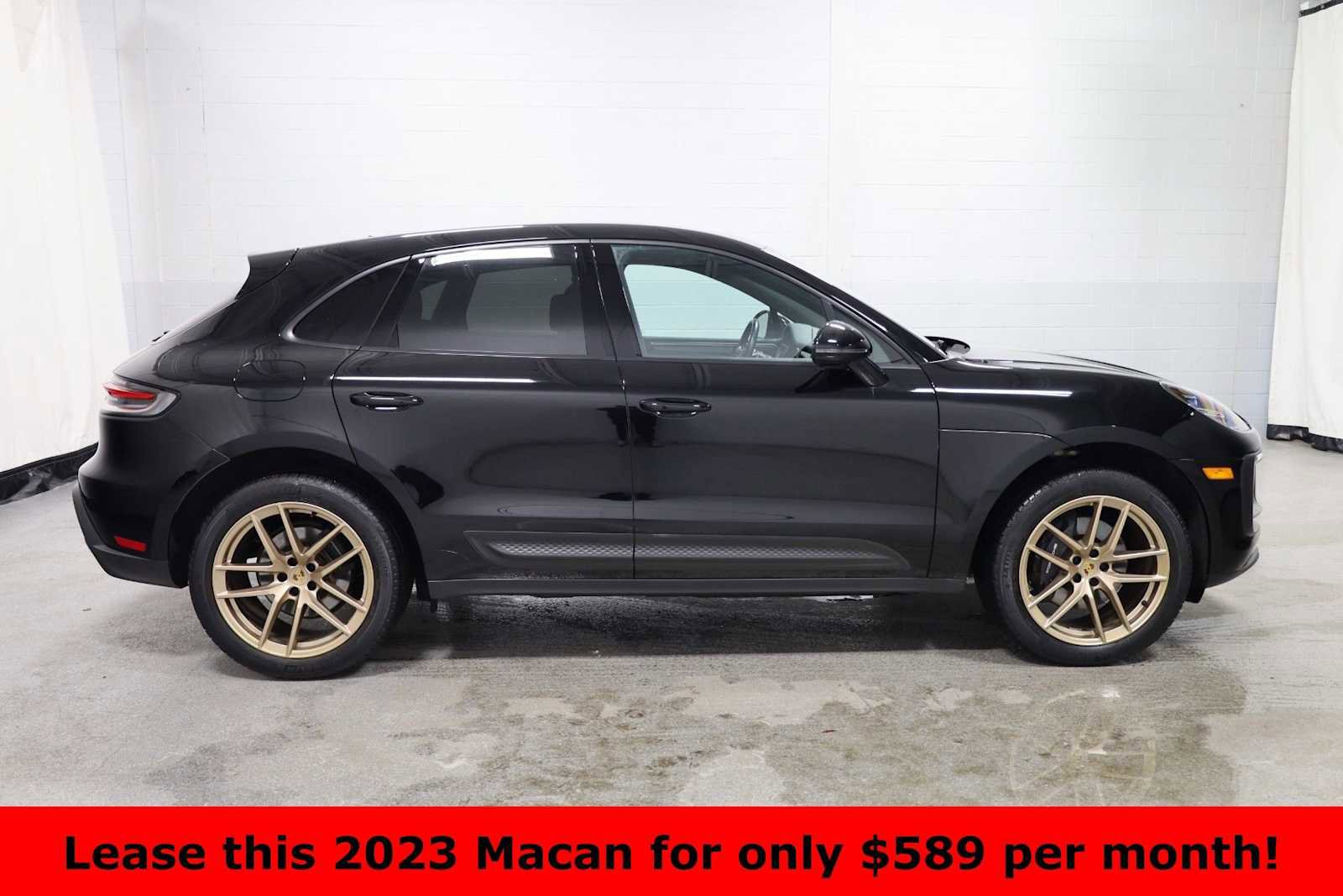 Certified 2023 Porsche Macan Turbo image 10