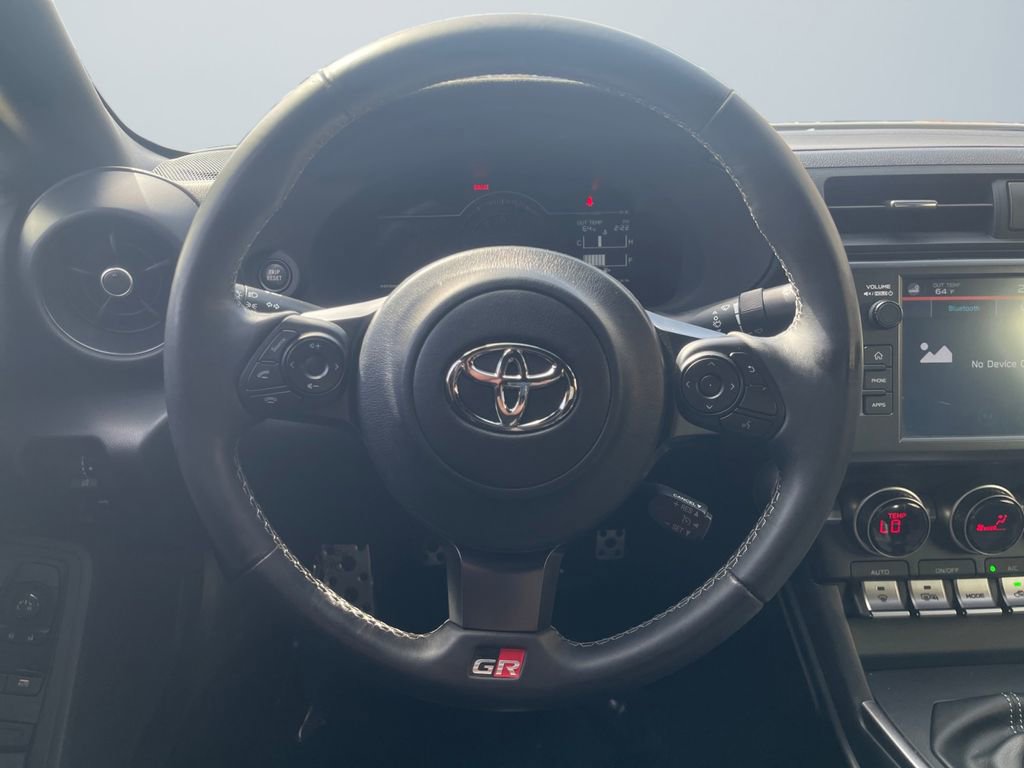 Used 2023 Toyota GR86 Premium w/ ALL Weather Mat Package (TMS) image 12