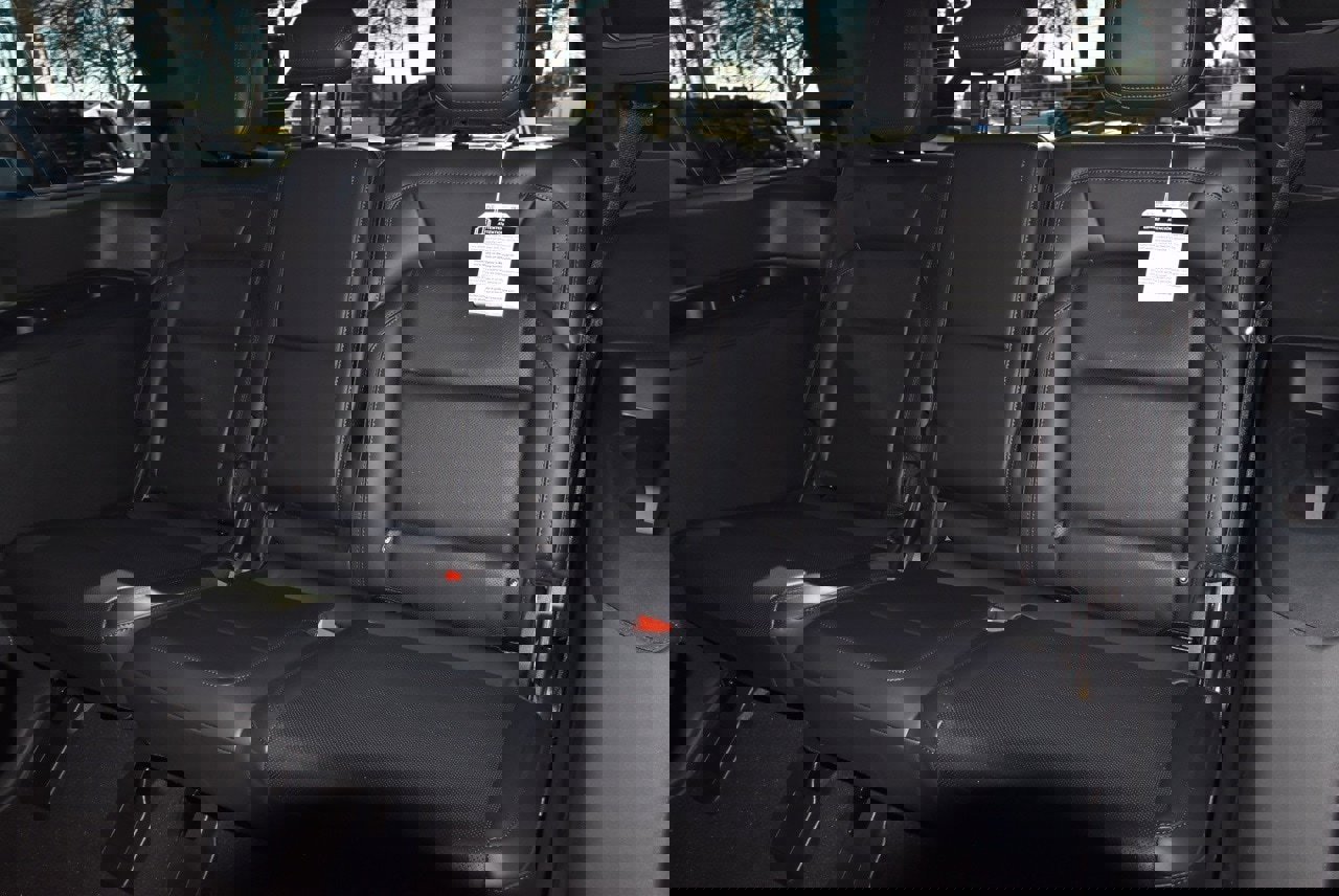 New 2025 Lincoln Navigator Reserve w/ Jet Appearance Package image 22