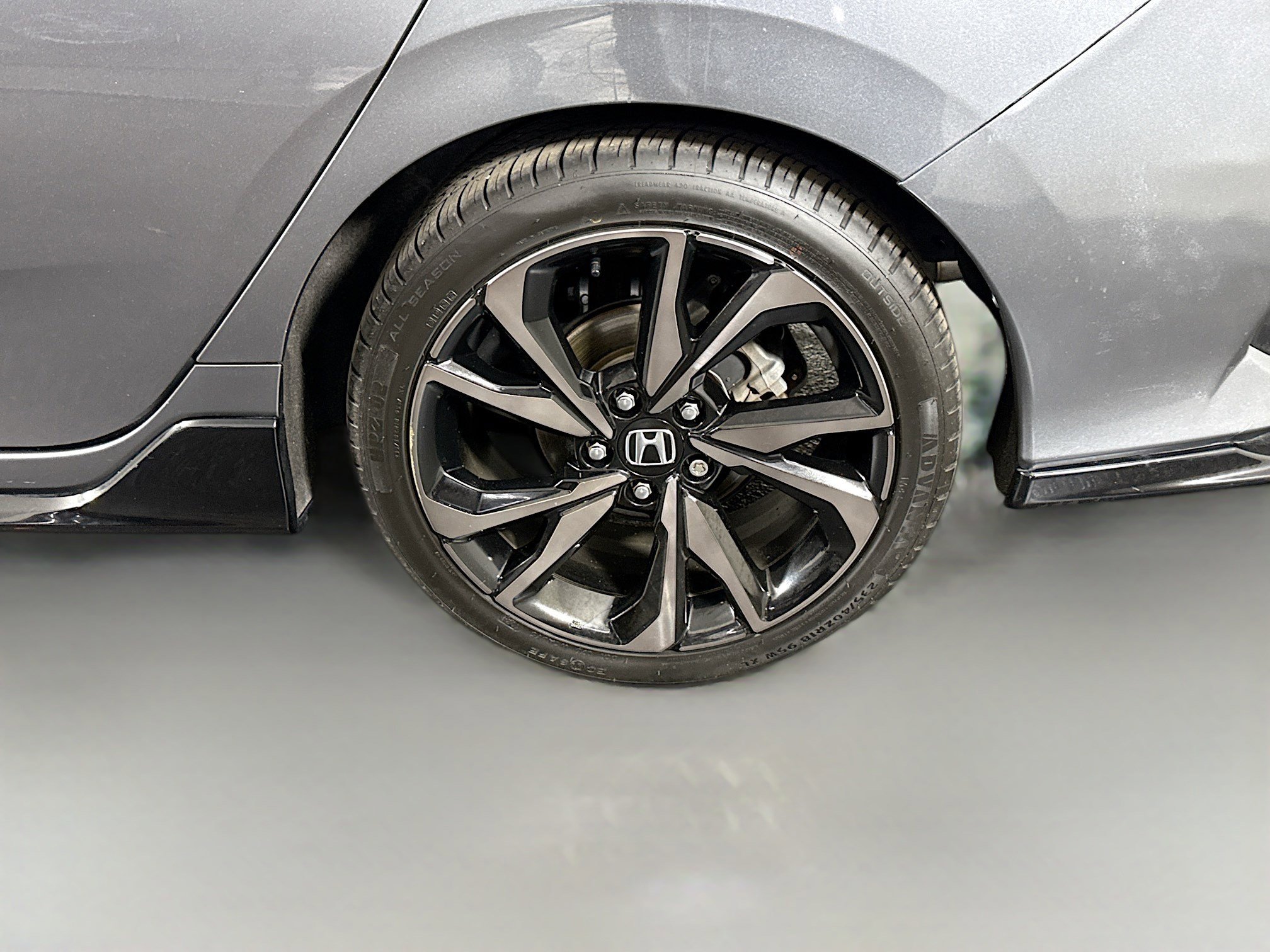 Used 2018 Honda Civic Sport image 36