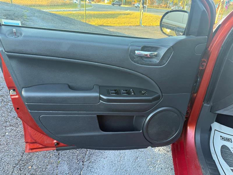 Used 2010 Dodge Caliber Mainstreet image 23