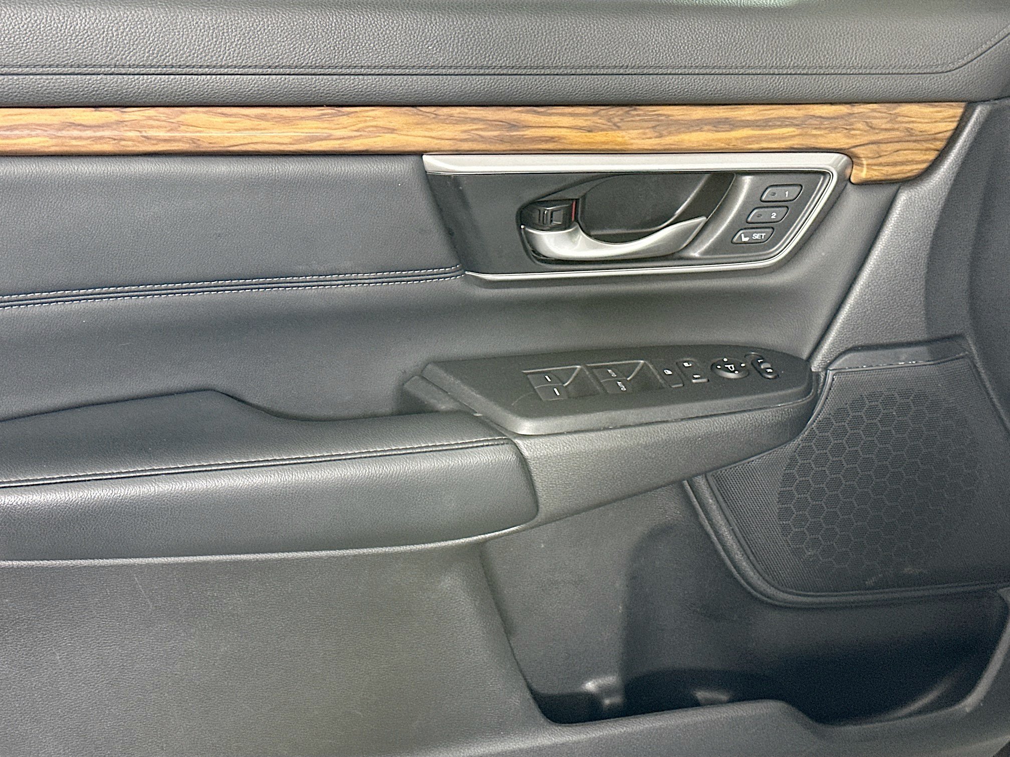 Used 2021 Honda CR-V EX-L image 15