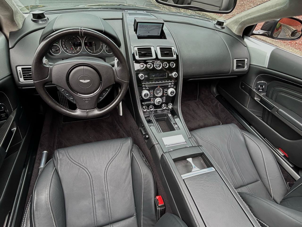 Used 2011 Aston Martin DBS Volante RWD image 16