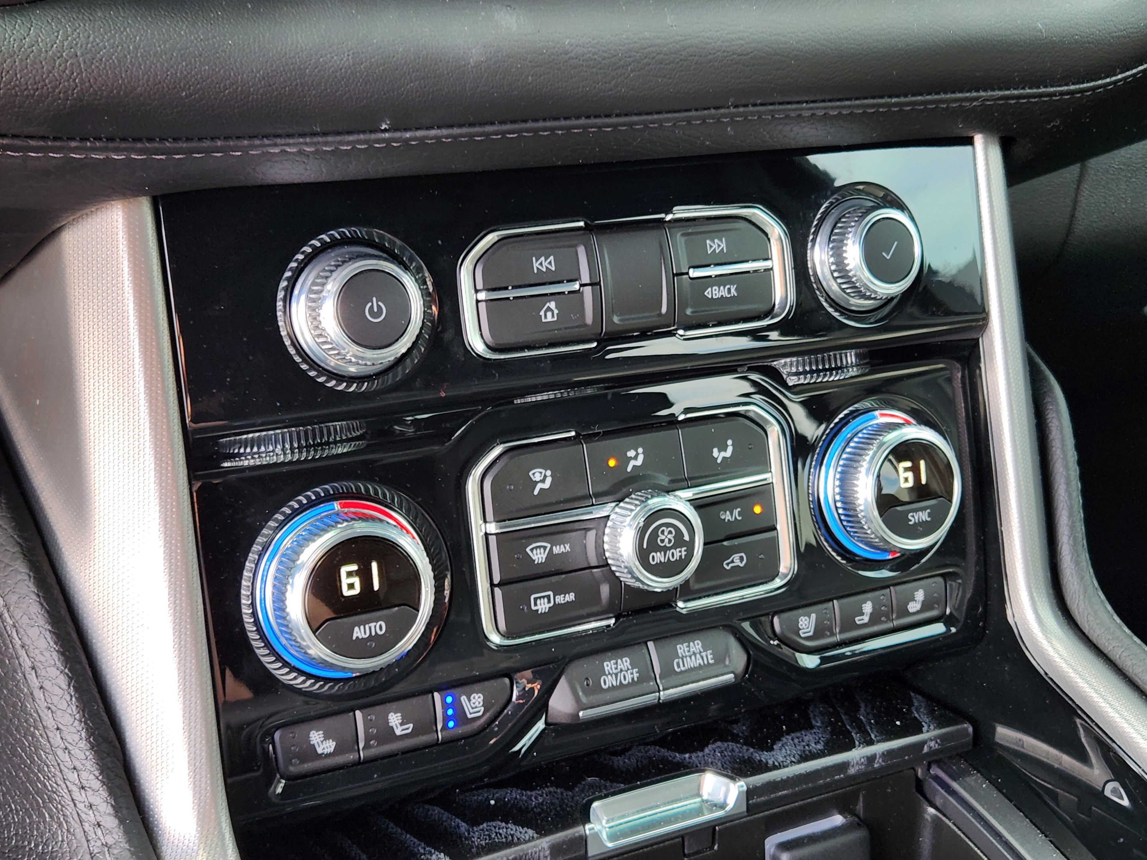 Used 2023 GMC Yukon Denali AWD/4WD image 20