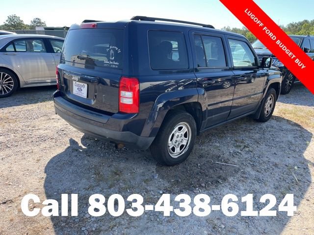 Used 2015 Jeep Patriot Sport w/ Power Value Group FWD image 2