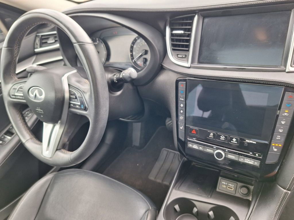 Used 2024 INFINITI QX50 Luxe FWD image 32