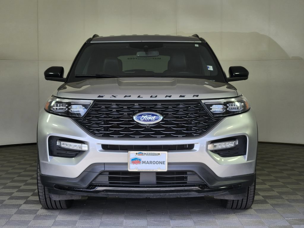 Used 2022 Ford Explorer ST-Line w/ Class IV Trailer Tow Package AWD/4WD image 2
