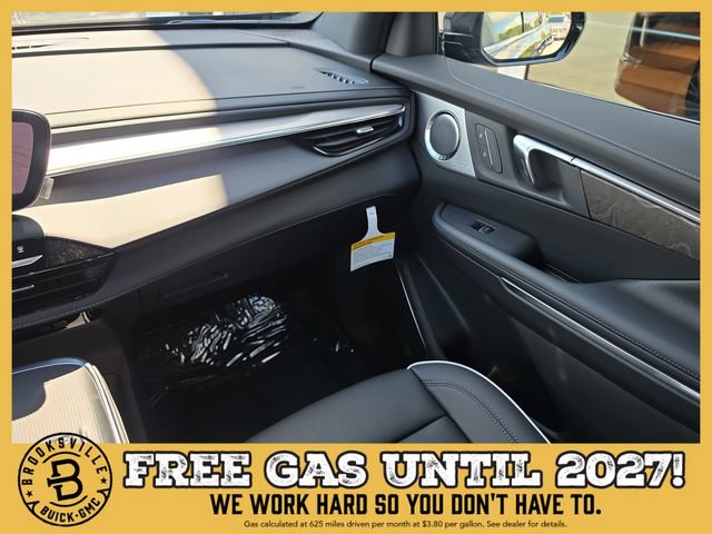 New 2027 Buick Enclave Avenir w/ LPO, Floor Liner Package FWD image 14