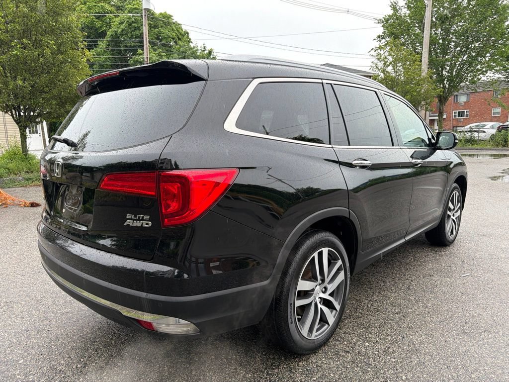 Used 2017 Honda Pilot Elite image 5