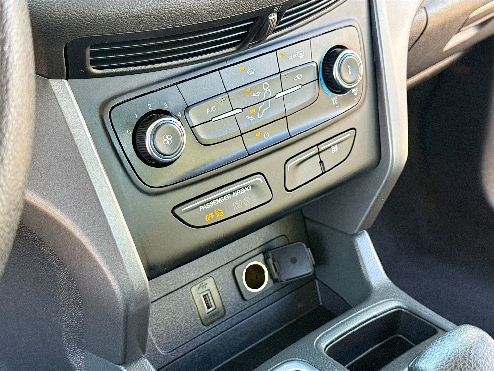 Used 2017 Ford Escape S image 12