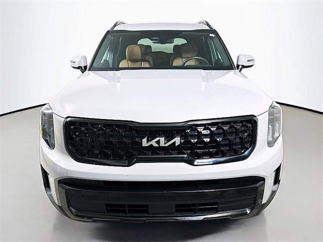 Used 2024 Kia Telluride EX X-Line image 2