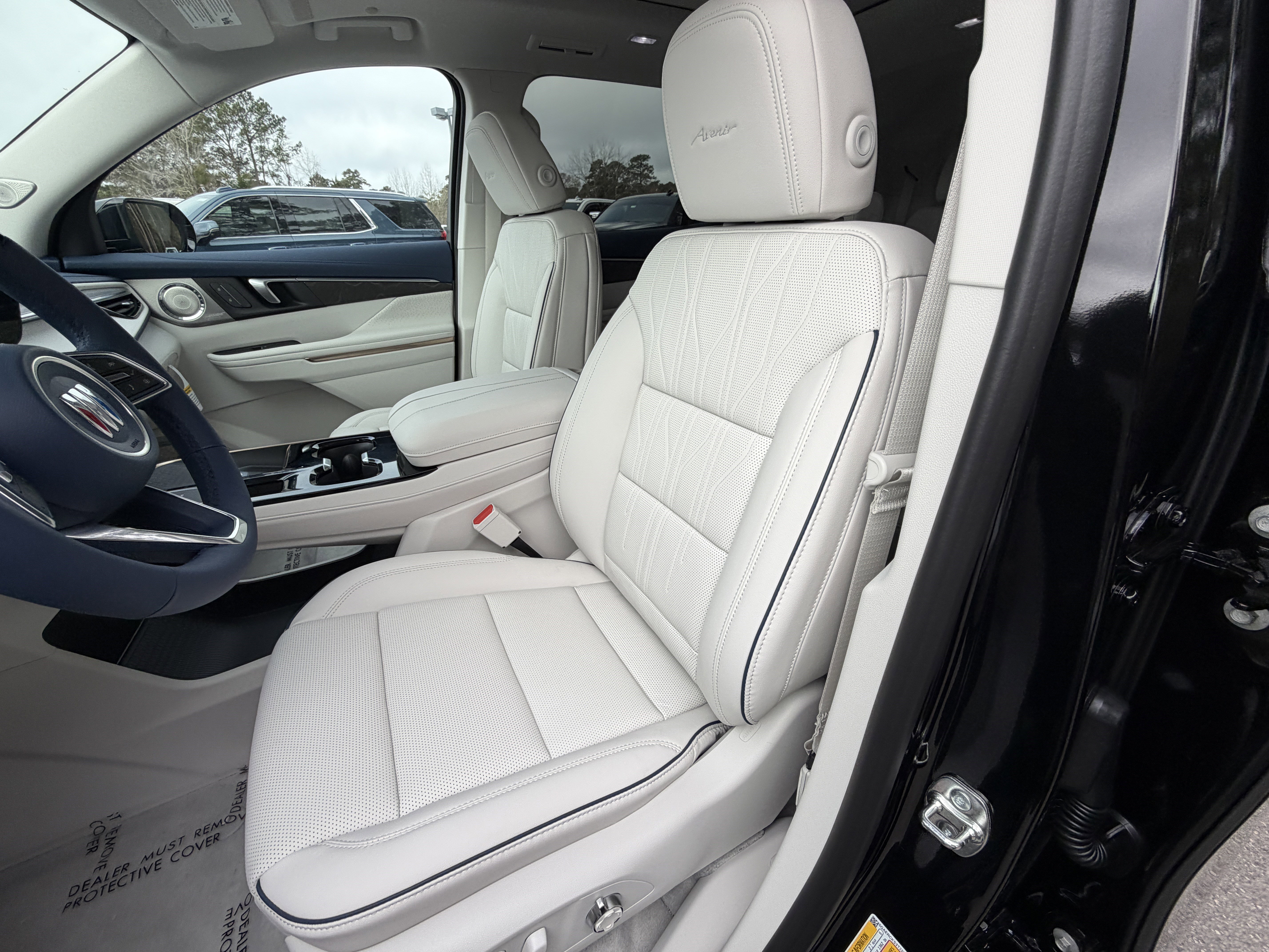 New 2026 Buick Enclave Avenir w/ Super Cruise Package image 18