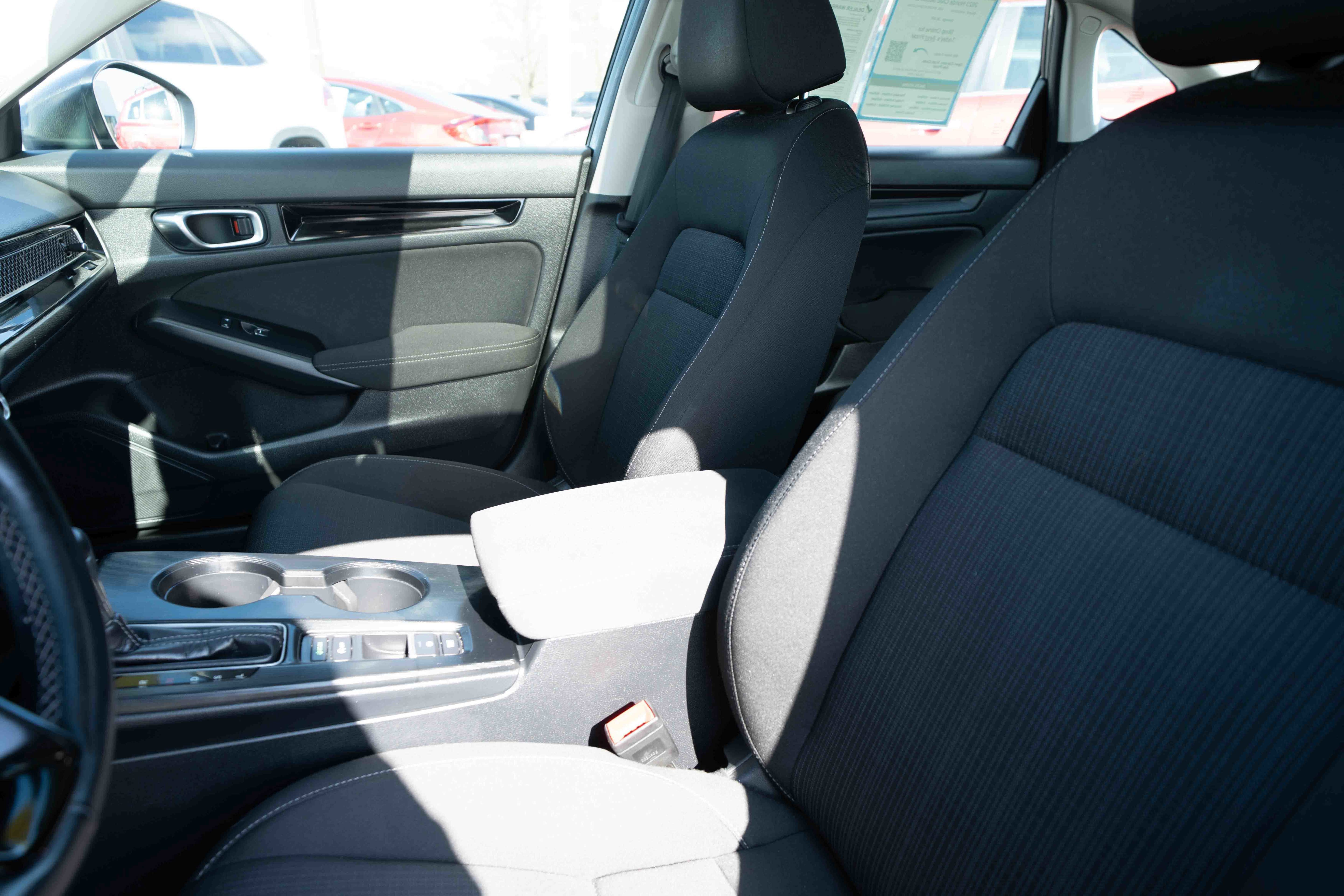 Used 2023 Honda Civic EX image 10