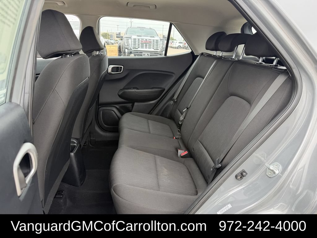 Used 2021 Hyundai Venue SE w/ Cargo Package FWD image 28