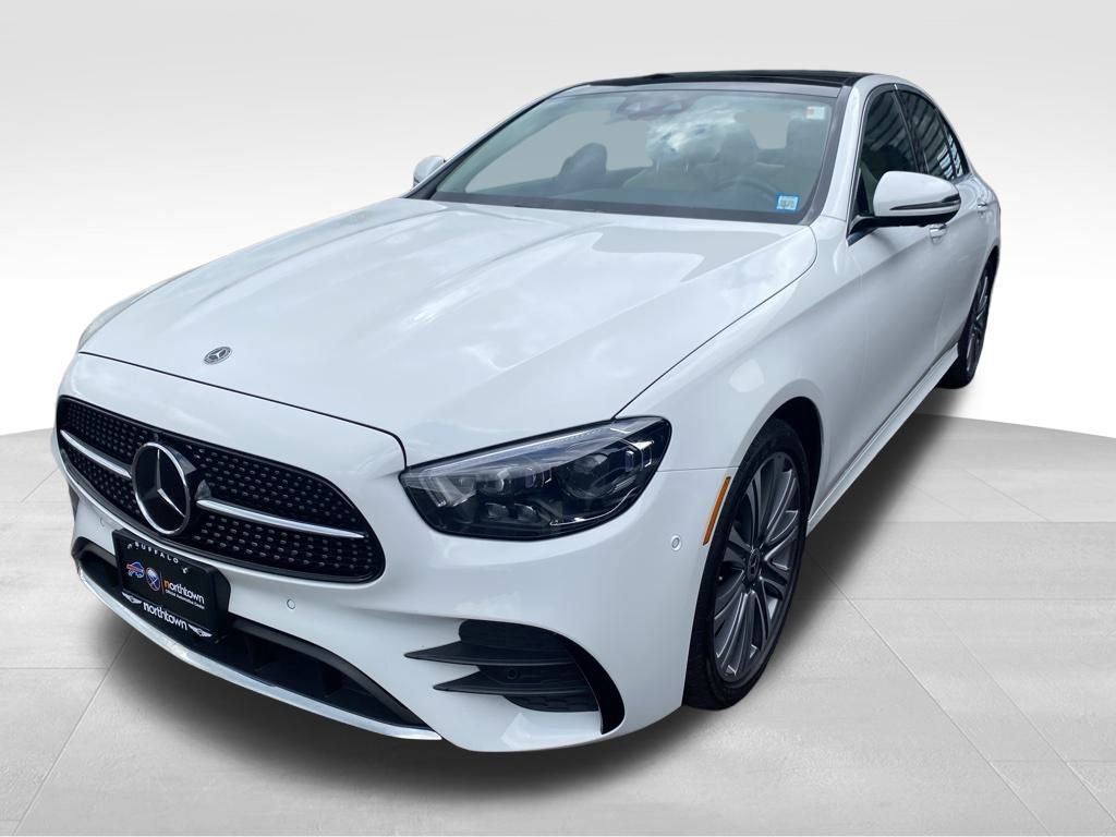 Used 2021 Mercedes-Benz E 350 4MATIC Sedan image 5