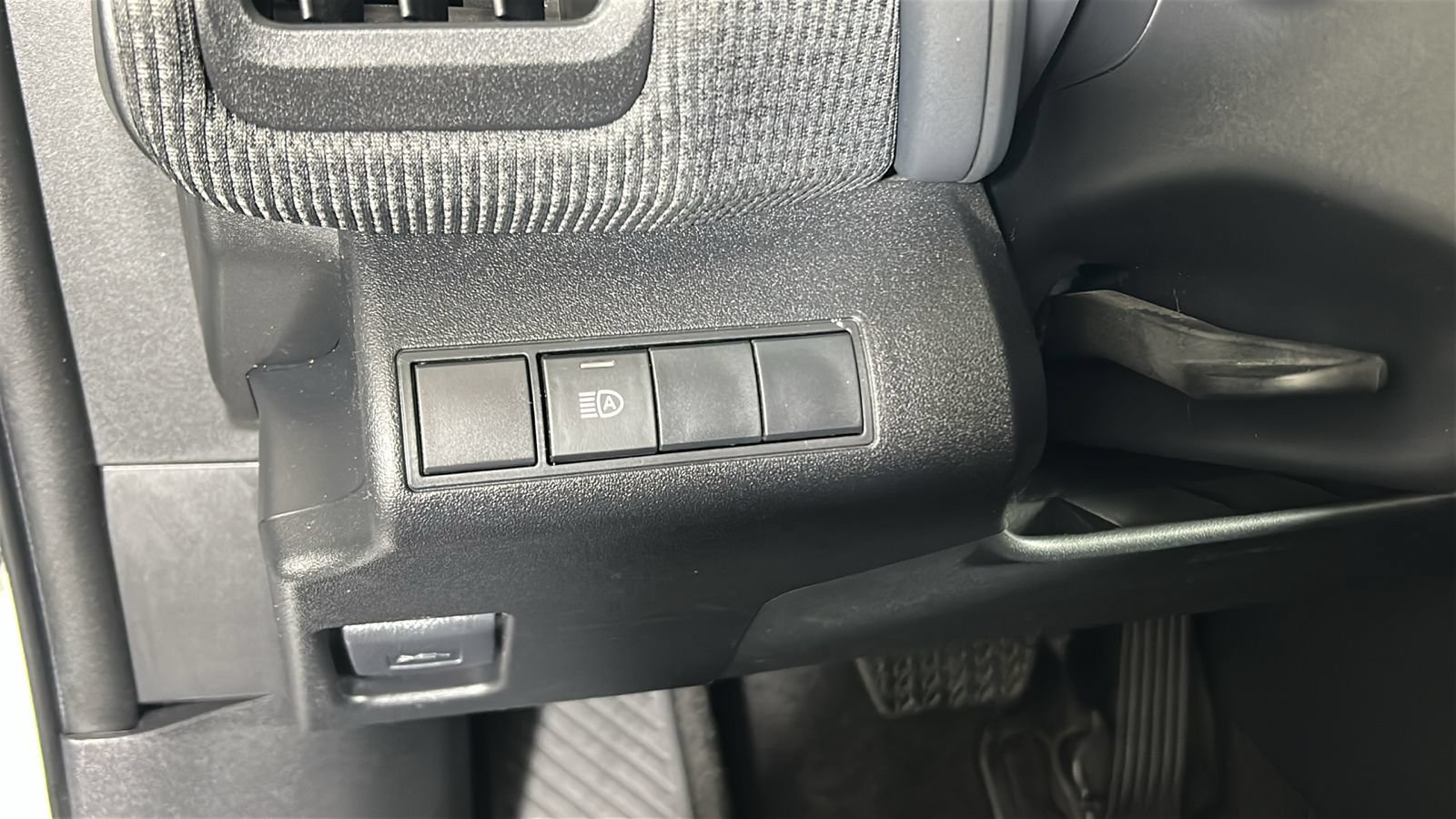 Used 2023 Subaru Solterra AWD image 22