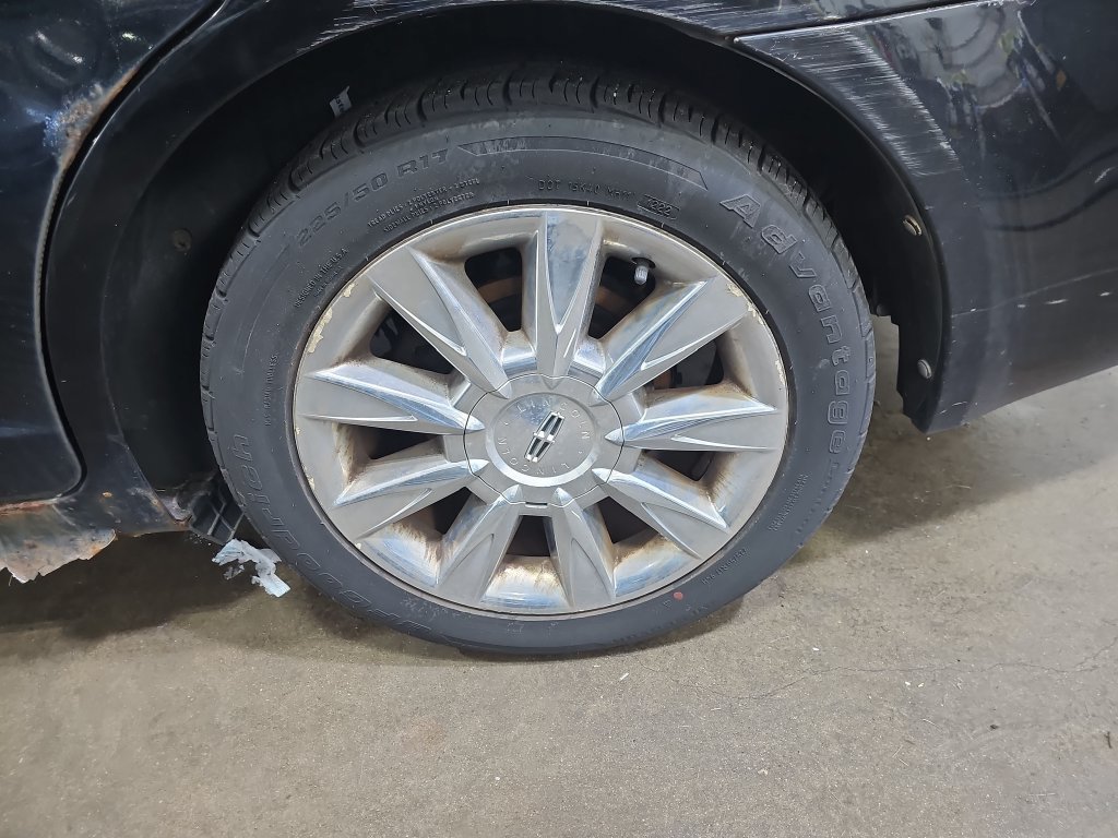 Used 2012 Lincoln MKZ AWD image 34