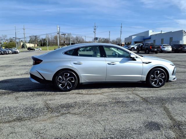 Used 2025 Hyundai Sonata SEL image 15