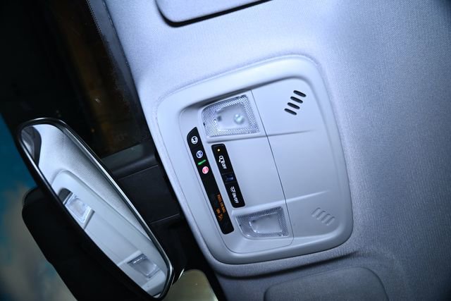 Used 2024 Chevrolet Malibu LT image 34