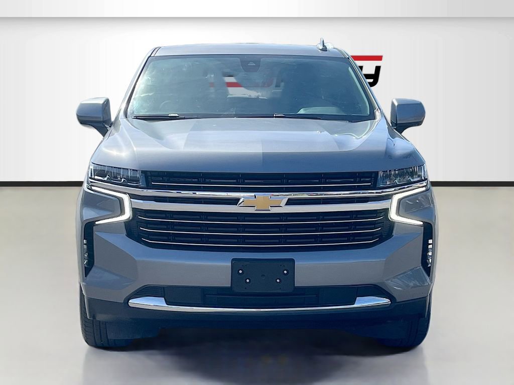Used 2021 Chevrolet Suburban LT image 2