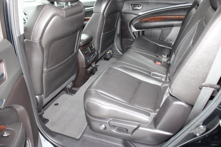 Used 2020 Acura MDX FWD image 16