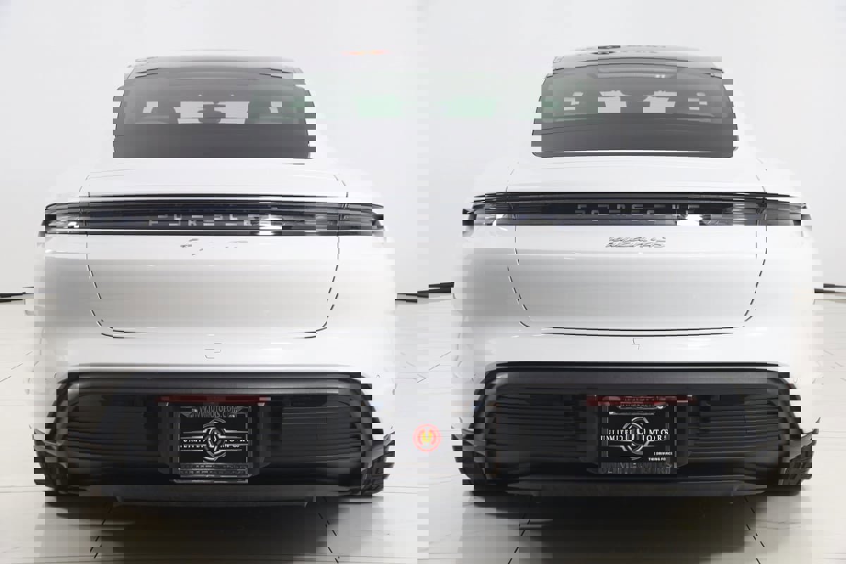 Used 2020 Porsche Taycan 4S image 59