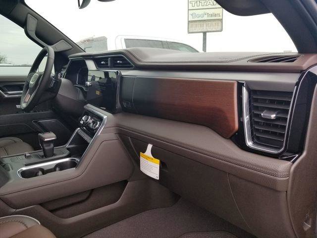 New 2026 GMC Sierra 1500 Denali image 13