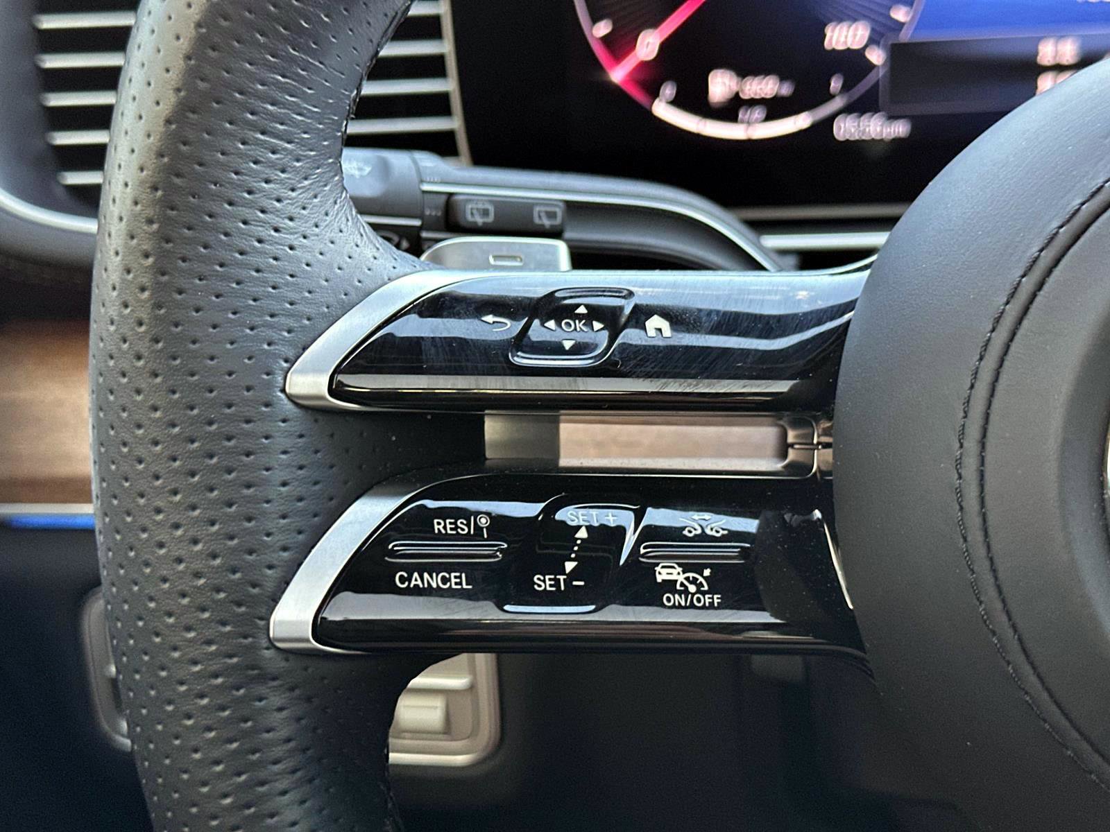 Certified 2025 Mercedes-Benz GLS 450 4MATIC image 30