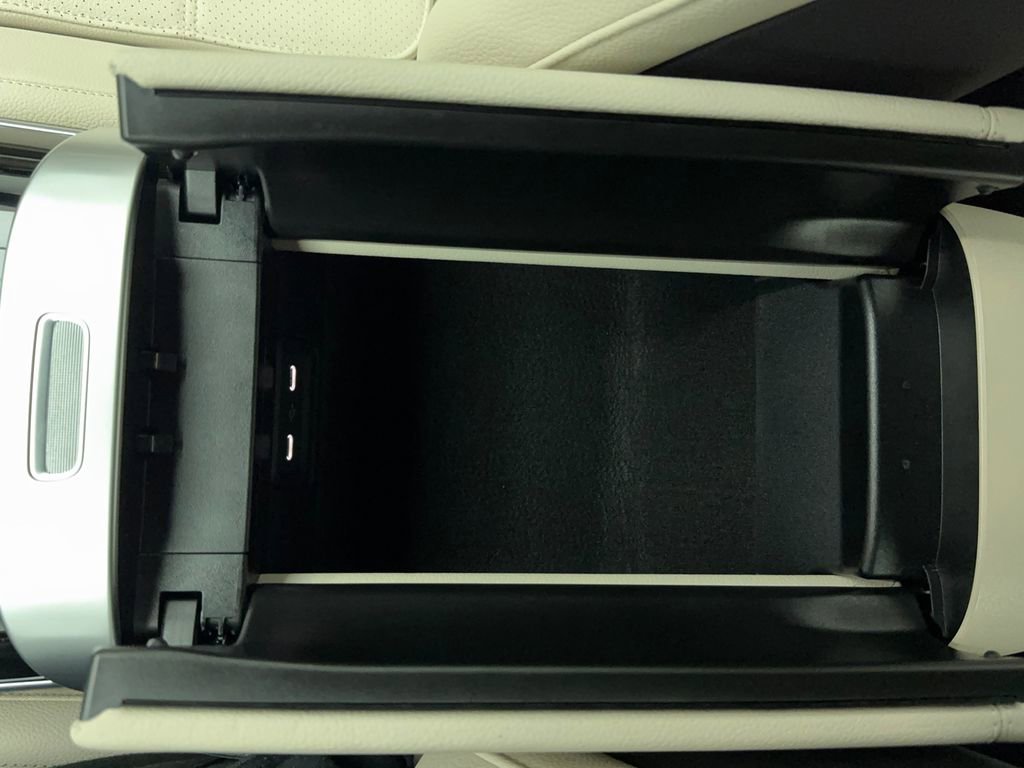 Used 2024 Mercedes-Benz C 300 4MATIC Sedan image 35