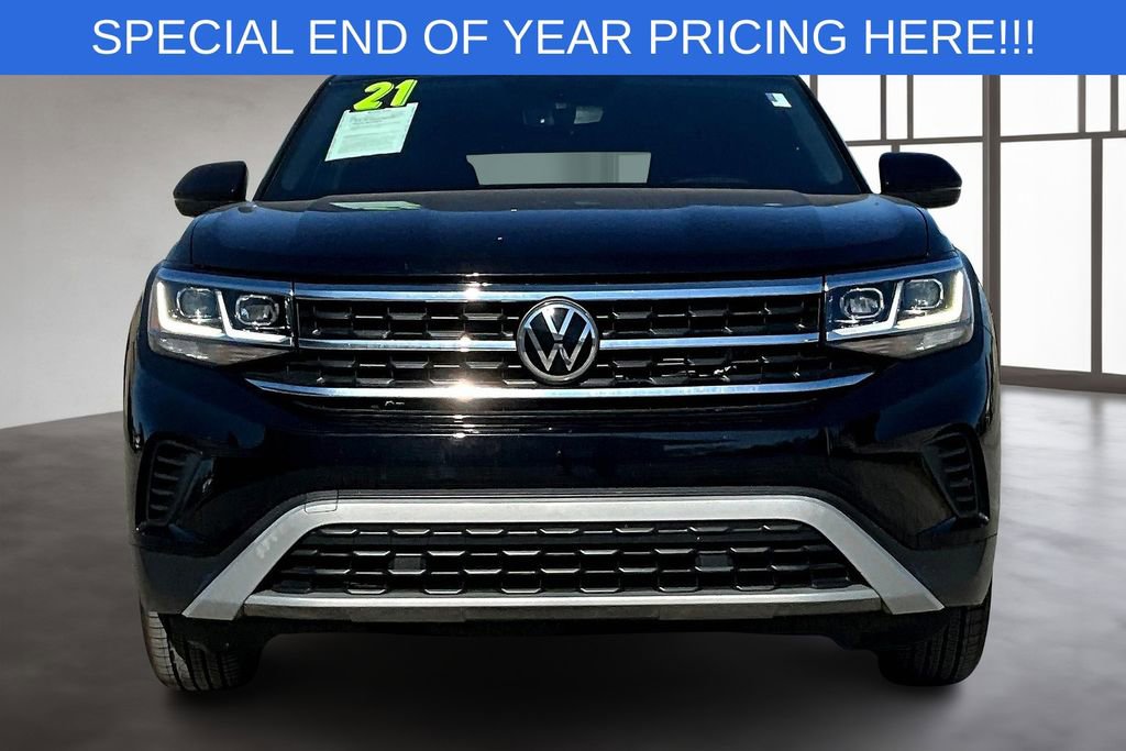 Used 2021 Volkswagen Atlas Cross Sport SE image 2