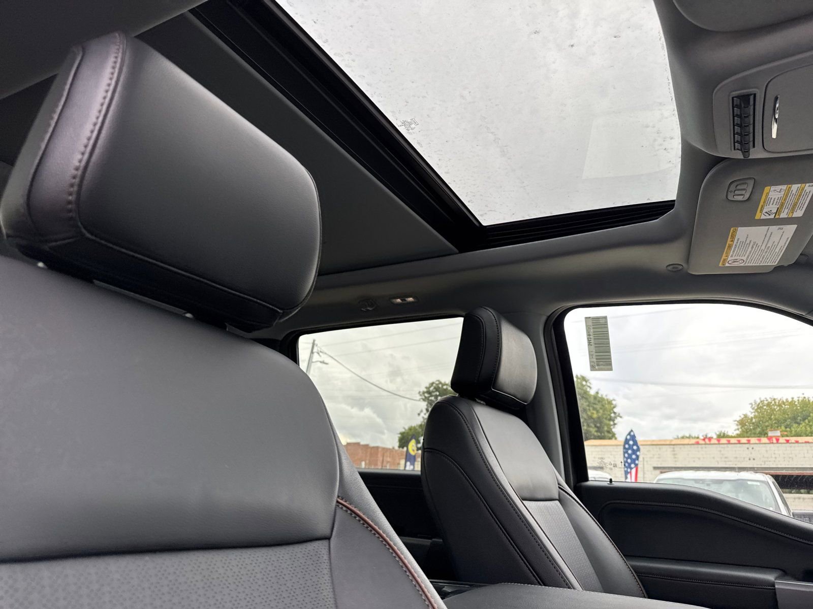 New 2026 Ford F250 Lariat w/ FX4 Off-Road Package image 17