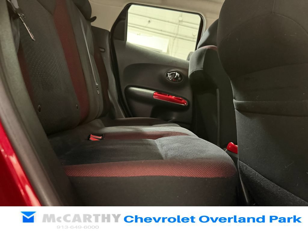 Used 2011 Nissan Juke SV FWD image 28