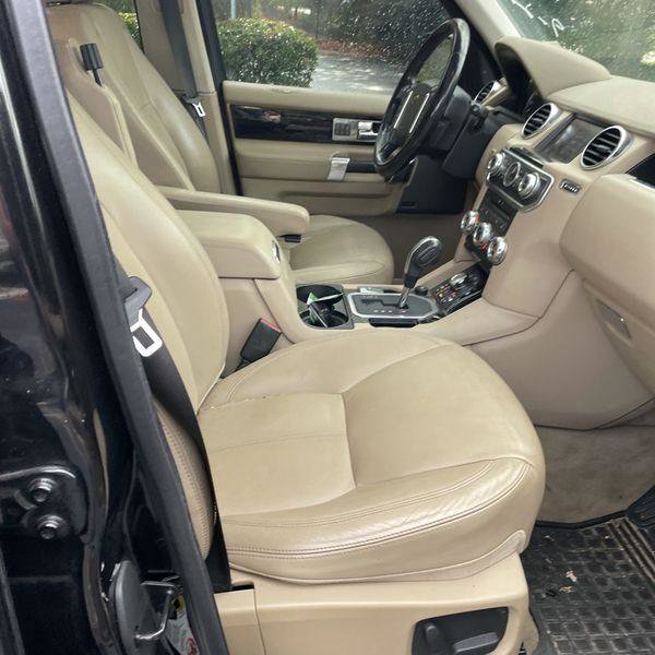 Used 2010 Land Rover LR4 HSE LUX image 24