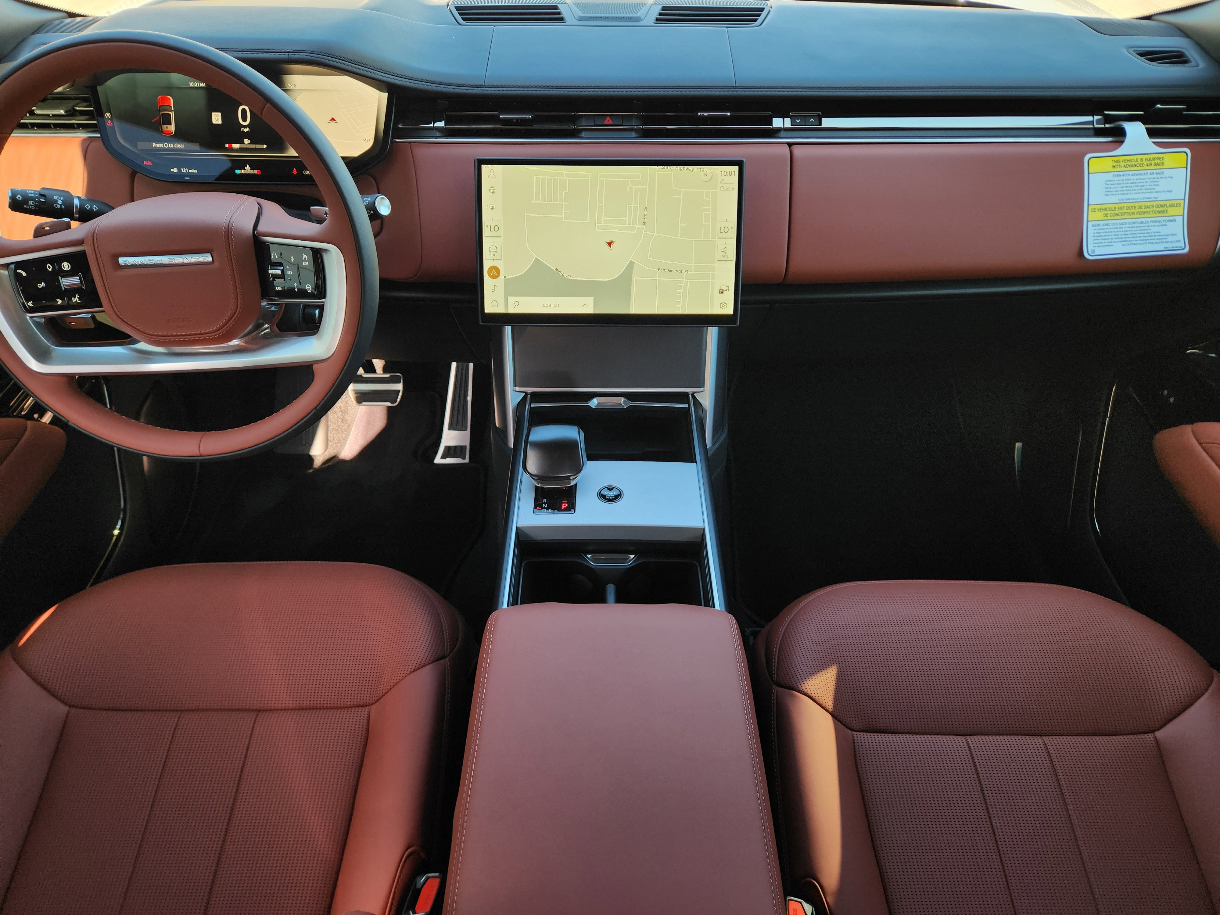 New 2025 Land Rover Range Rover SV image 28