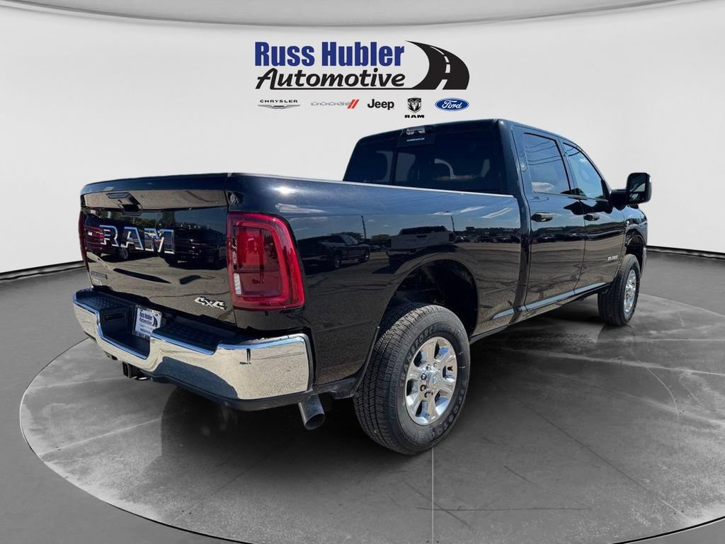 New 2025 RAM 2500 Big Horn AWD/4WD image 4
