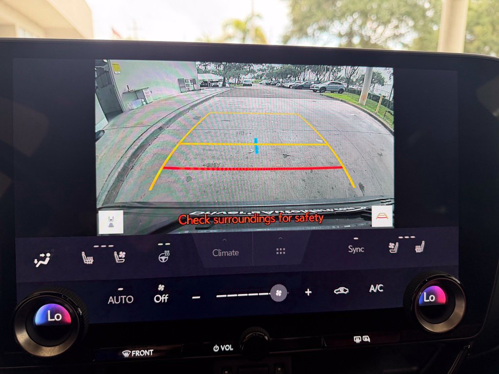 Used 2022 Lexus NX 350 AWD image 10