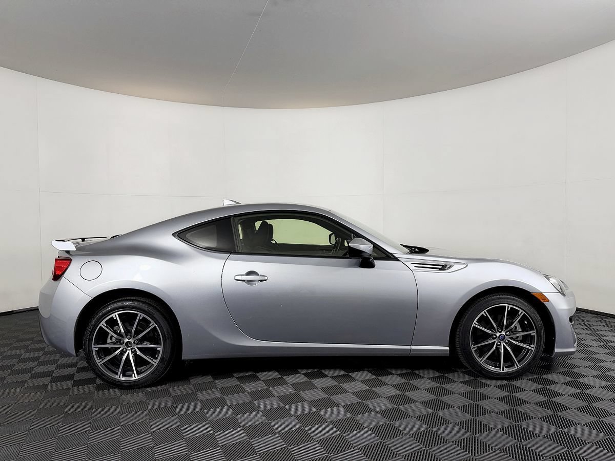 Used 2018 Subaru BRZ Premium w/ Popular Package #2 RWD image 7