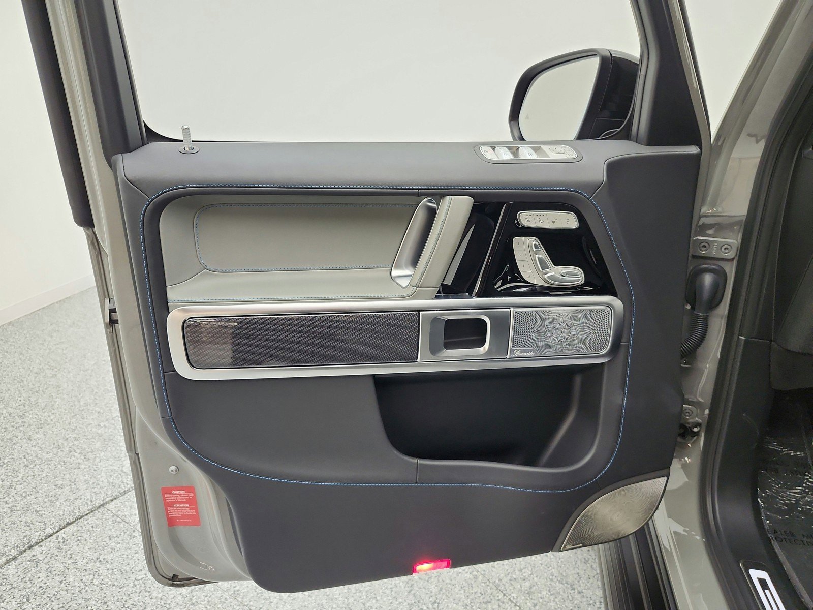 Certified 2025 Mercedes-Benz G 580 w/ EQ Technology image 15