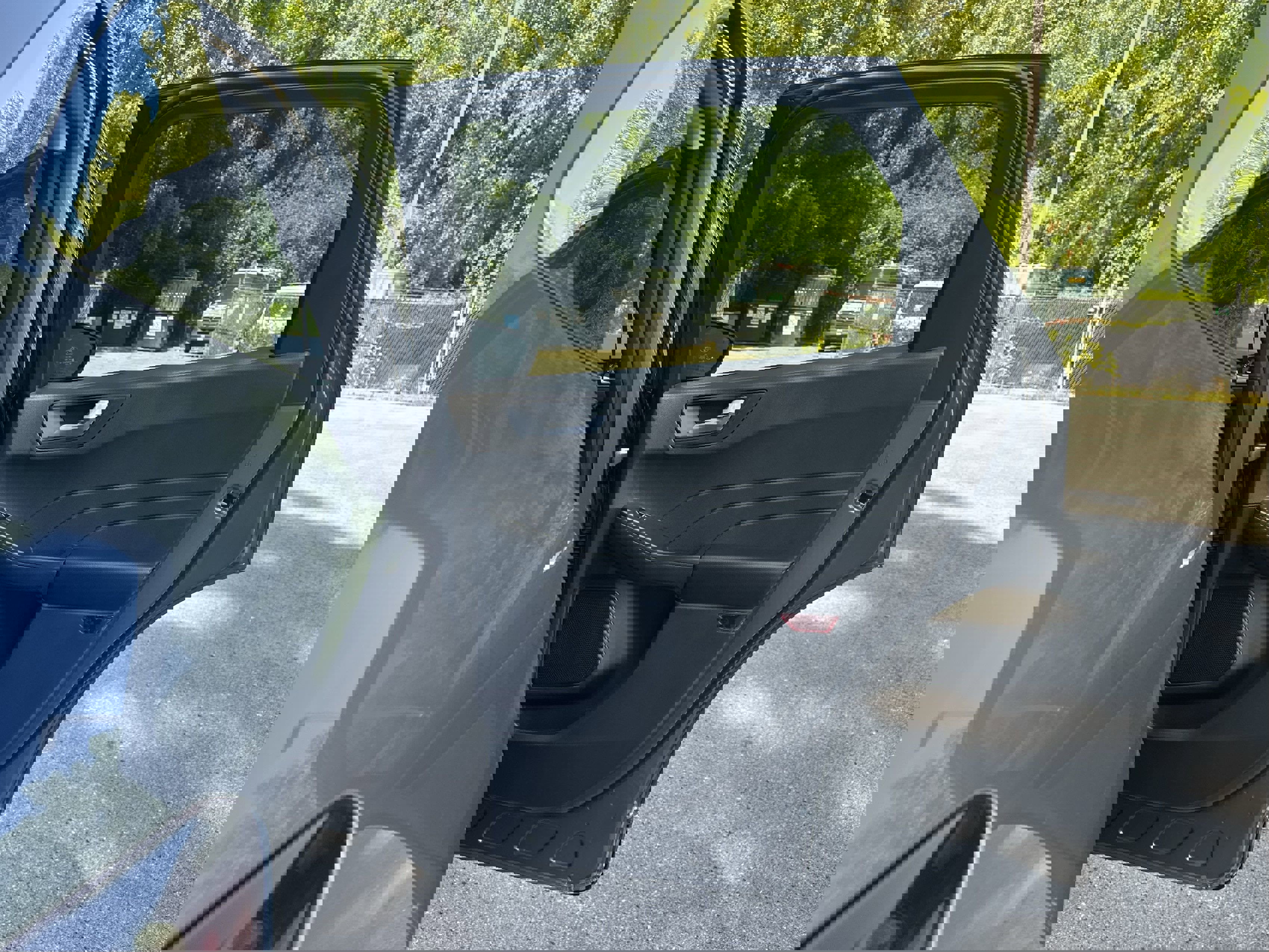 New 2025 Ford Escape SE image 29