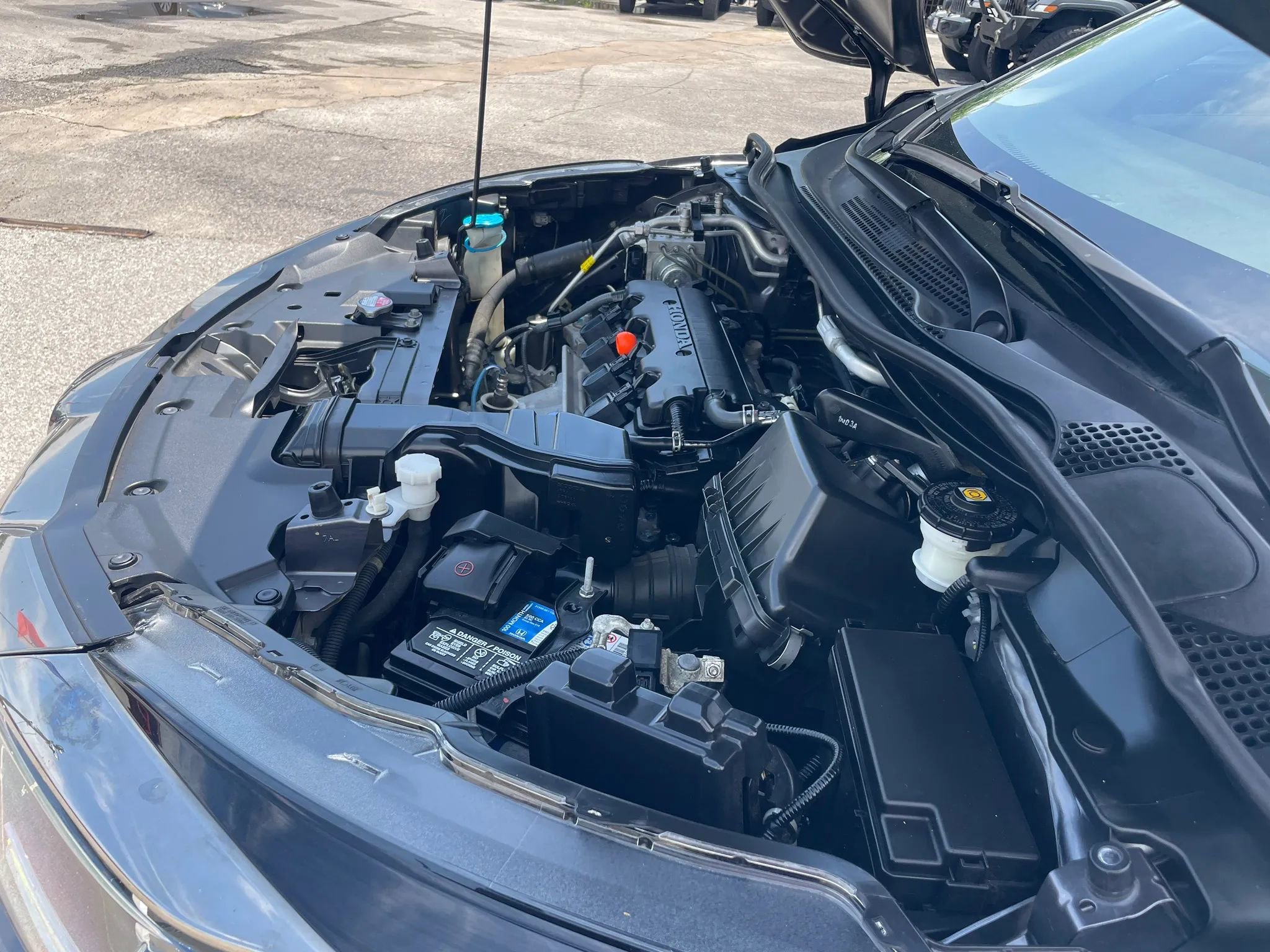 Used 2022 Honda HR-V EX-L image 8