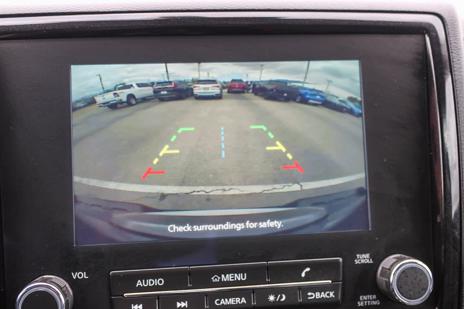 Used 2023 Nissan Frontier SV AWD/4WD image 23