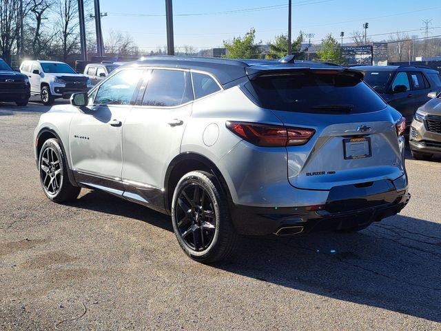 Used 2024 Chevrolet Blazer RS w/ Driver Confidence II Package image 3